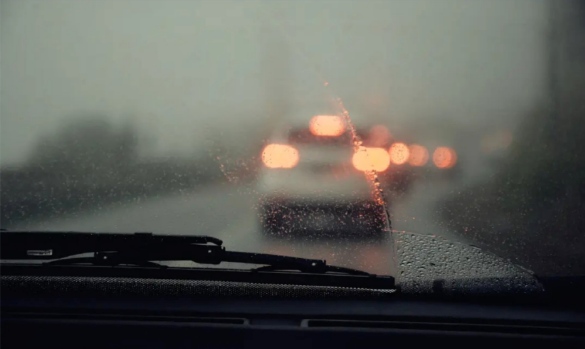 用車百科 | 雨刮器總是刮不干凈怎么破？